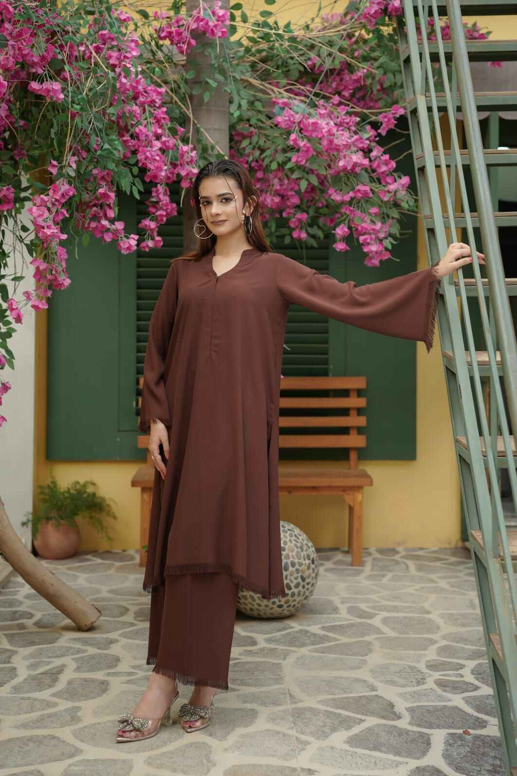 SIENNA NOIR